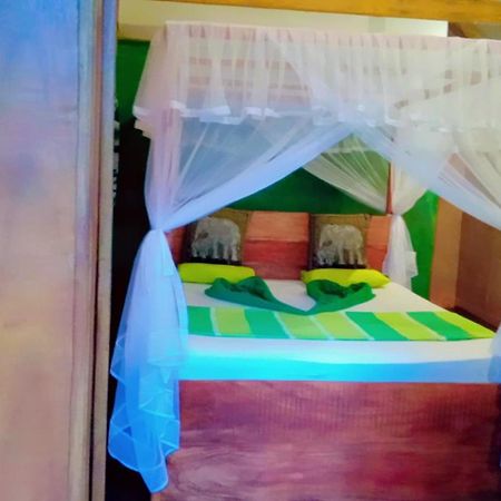 Sigiri Aliya Tree House Hotel Sigiriya Exterior photo
